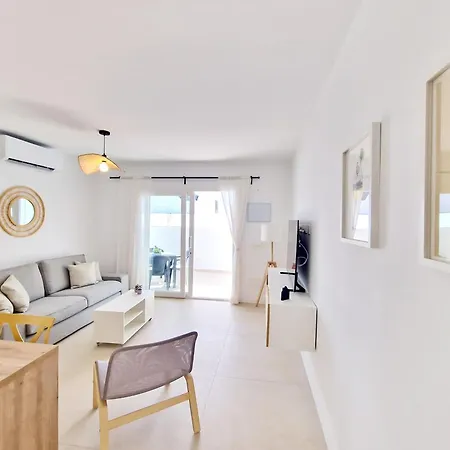 Deluxe Masmar Playa Honda (Lanzarote)